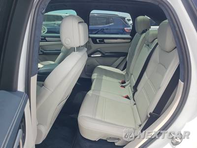 2019 Porsche Cayenne Turbo - zdjęcie 13 z 23 - miniatura
