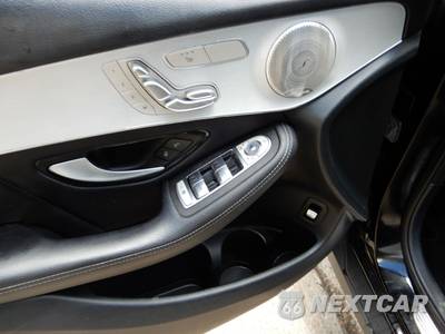 2021 Mercedes-Benz GLC 300 4MATIC - zdjęcie 24 z 25 - miniatura