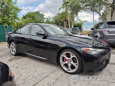 2019 Alfa Romeo Giulia Ti Sport - zdjęcie 19 z 50 - miniatura