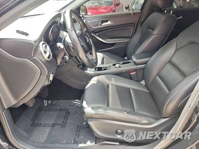 2017 Mercedes-Benz GLA 250 4MATIC - zdjęcie 28 z 50 - miniatura
