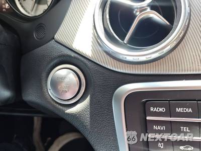 2017 Mercedes-Benz GLA 250 4MATIC - zdjęcie 35 z 50 - miniatura