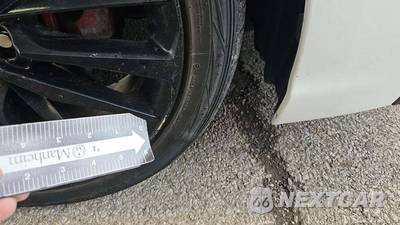 2021 Toyota Camry XSE - zdjęcie 36 z 38 - miniatura