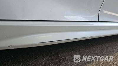 2021 Toyota Camry XSE - zdjęcie 37 z 38 - miniatura