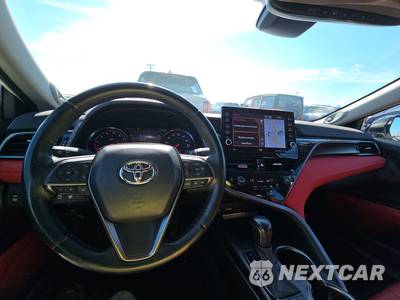 2021 Toyota Camry XSE - zdjęcie 11 z 38 - miniatura