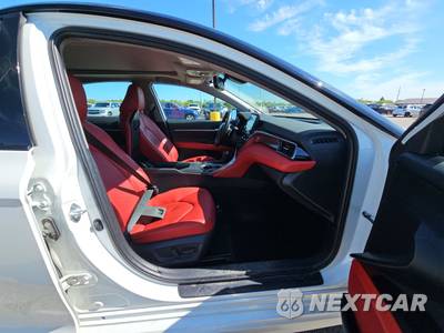 2021 Toyota Camry XSE - zdjęcie 8 z 38 - miniatura