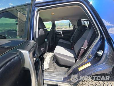 2017 Toyota 4Runner SR5 - zdjęcie 13 z 33 - miniatura