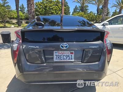 2016 Toyota Prius Two - zdjęcie 5 z 24 - miniatura
