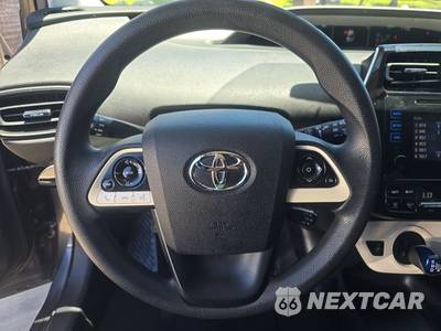 2016 Toyota Prius Two - zdjęcie 10 z 24 - miniatura