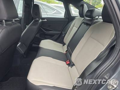 2021 Volkswagen Jetta R-Line - zdjęcie 13 z 26 - miniatura