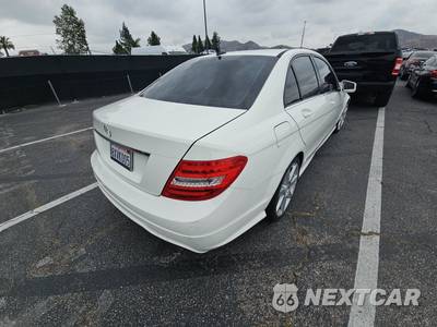 2012 Mercedes-Benz C 250 Sedan - zdjęcie 4 z 47 - miniatura