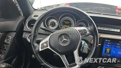 2012 Mercedes-Benz C 250 Sedan - zdjęcie 43 z 47 - miniatura