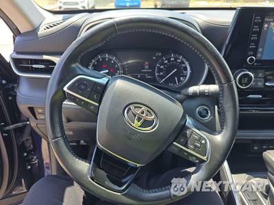 2020 Toyota Highlander XLE - zdjęcie 10 z 31 - miniatura