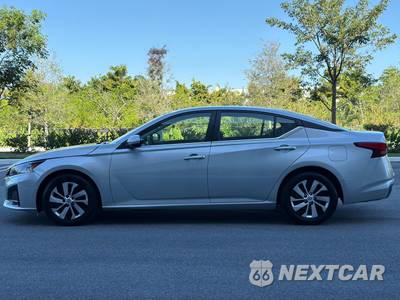 2023 Nissan Altima S - zdjęcie 8 z 14 - miniatura