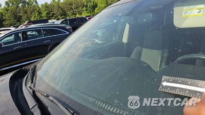 2019 Nissan Pathfinder SV - zdjęcie 21 z 29 - miniatura