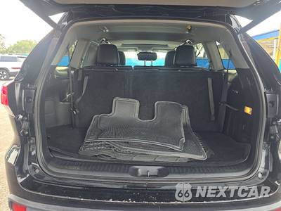 2019 Toyota Highlander XLE - zdjęcie 17 z 25 - miniatura