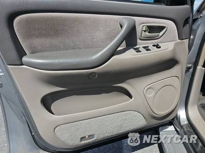 2007 Toyota Sequoia SR5 - zdjęcie 9 z 38 - miniatura