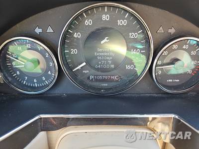 2008 Mercedes-Benz CLS 550 - zdjęcie 12 z 39 - miniatura