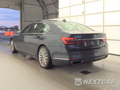 2016 BMW 7 Series Sedan 740i - zdjęcie 6 z 44 - miniatura
