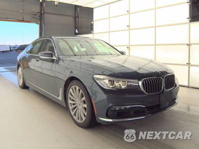 2016 BMW 7 Series Sedan 740i - zdjęcie 3 z 44 - miniatura