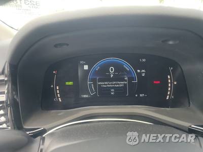 2026 Toyota Camry LE - zdjęcie 12 z 18 - miniatura