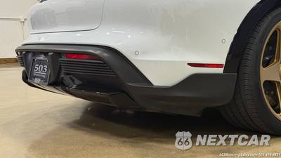 2022 Porsche Taycan Turbo S Cross Turismo - zdjęcie 23 z 50 - miniatura