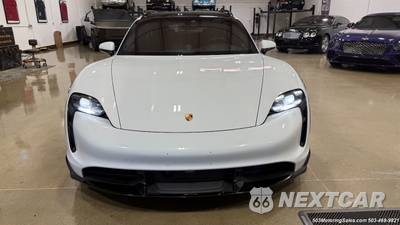 2022 Porsche Taycan Turbo S Cross Turismo - zdjęcie 17 z 50 - miniatura
