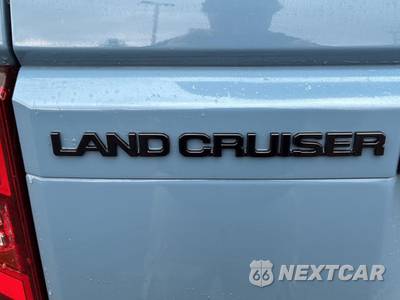 2025 Toyota Land Cruiser - zdjęcie 4 z 8 - miniatura