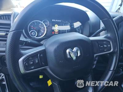 2024 Ram 3500 Cab Chassis Tradesman Crew Cab DRW - zdjęcie 10 z 22 - miniatura