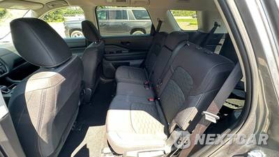 2024 Nissan Pathfinder S - zdjęcie 17 z 27 - miniatura