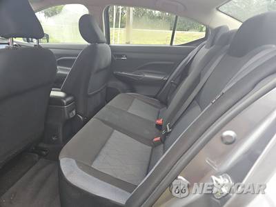 2025 Nissan Versa SV - zdjęcie 13 z 17 - miniatura