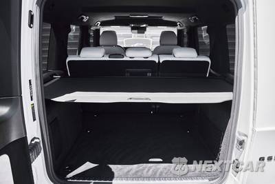2025 Mercedes-Benz AMG G 63 4MATIC - zdjęcie 19 z 50 - miniatura