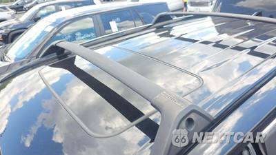 2022 Toyota RAV4 Prime SE - zdjęcie 17 z 22 - miniatura