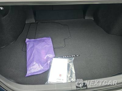 2026 Toyota Camry LE - zdjęcie 16 z 18 - miniatura