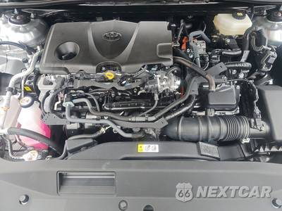 2026 Toyota Camry LE - zdjęcie 15 z 18 - miniatura
