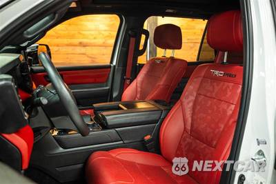 2024 Toyota Sequoia TRD Pro - zdjęcie 10 z 25 - miniatura