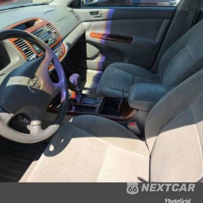 2002 Toyota Camry XLE - zdjęcie 11 z 13 - miniatura
