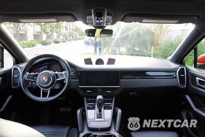 2020 Porsche Cayenne Coupe - zdjęcie 15 z 47 - miniatura
