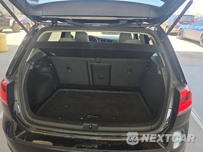2015 Volkswagen Golf TDI S Hatchback - zdjęcie 13 z 23 - miniatura