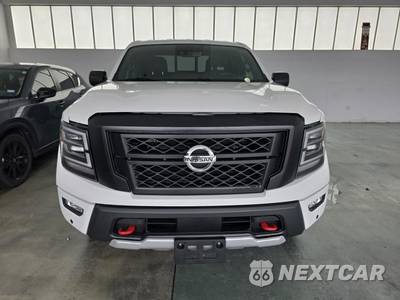 2024 Nissan TITAN PRO-4X Crew Cab Short Bed - zdjęcie 2 z 20 - miniatura