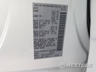 2024 Nissan TITAN PRO-4X Crew Cab Short Bed - zdjęcie 11 z 20 - miniatura