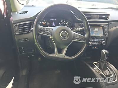 2017 Nissan Rogue Sport SL - zdjęcie 8 z 16 - miniatura