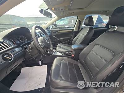 2014 Volkswagen Passat TDI SE w/Sunroof - zdjęcie 7 z 18 - miniatura