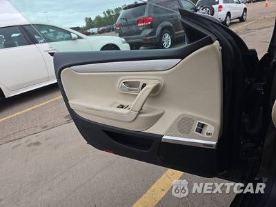 2010 Volkswagen CC Luxury - zdjęcie 9 z 18 - miniatura
