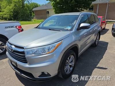 2016 Toyota Highlander LE Plus - zdjęcie 1 z 21 - miniatura