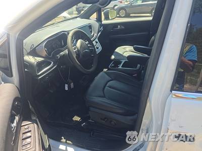 2026 Chrysler Pacifica Select 121.6" WB - zdjęcie 7 z 18 - miniatura