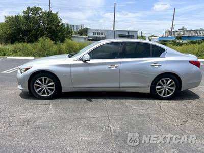 2017 INFINITI Q50 2.0t - zdjęcie 4 z 24 - miniatura