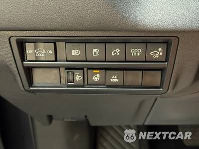 2023 Toyota Sequoia Limited - zdjęcie 17 z 48 - miniatura