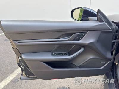 2022 Porsche Taycan - zdjęcie 41 z 48 - miniatura