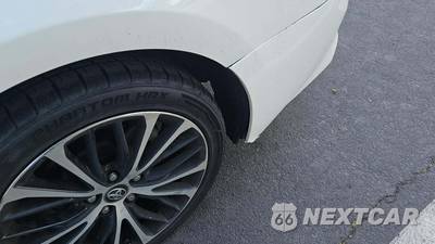 2020 Toyota Camry SE - zdjęcie 26 z 50 - miniatura