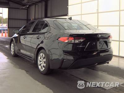 2022 Toyota Corolla LE Sedan - zdjęcie 6 z 43 - miniatura